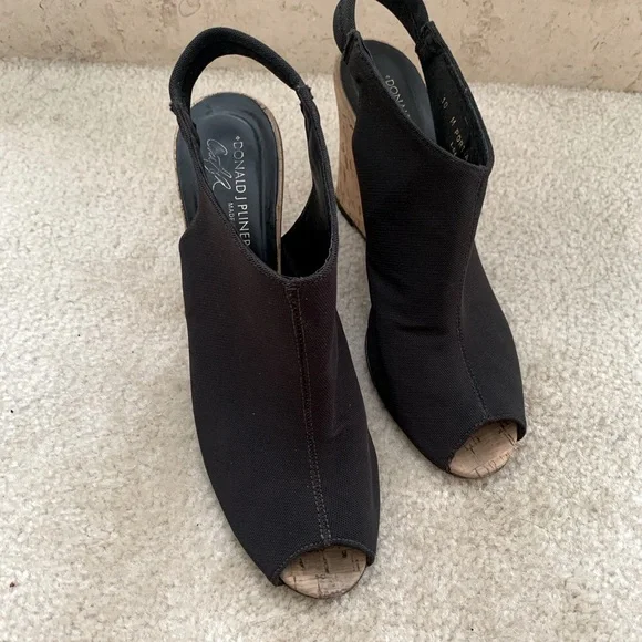 Donald J Pliner Black Mesh Cork Wedge Sandals - Picture 6 of 13